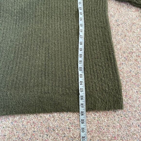 L.L. bean knit boucle wool-blend sweater - Picture 6 of 7